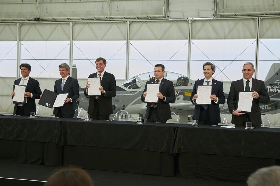 Embraer firma un Memorando de Entendimiento con empresas de la industria defensiva y aeroespacial de Portugal