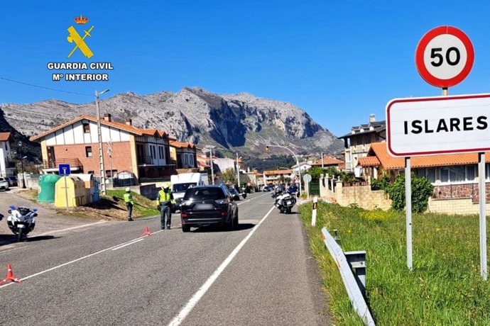 Rdo. Nota De Prensa (La Guardia Civil Investiga A Un Varón Por Conducción Temeraria, Con El Permiso De Conducir Retirado Y Dar Positivo En La Prueba De Alcoholemia)