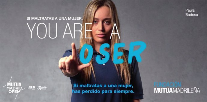 La tenista Paula Badosa se suma a la campaña 'Si maltratas a una mujer, eres un perdedor' de Fundación Mutua Madrileña contra la violencia de género