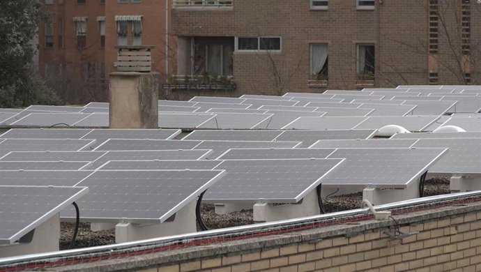 Imagen de una instalación de placas solares