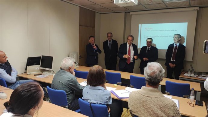 El Consejo de Cuentas y el Consultivo imparten formación en materia de contrataciones públicas