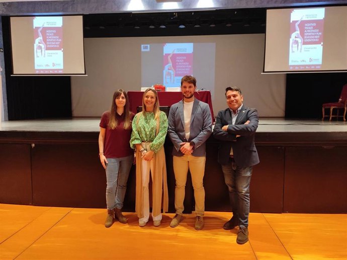 Autoridades en la inauguraicón de la jornada 'Incentivos fiscales al mecenazgo deportivo y el plan de ayudas Next Generation'.