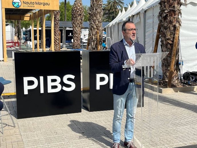 El vicepresidente del Govern y conseller de Transición Energética, Sectores Productivos y Memoria Democrática, Juan Pedro Yllanes.