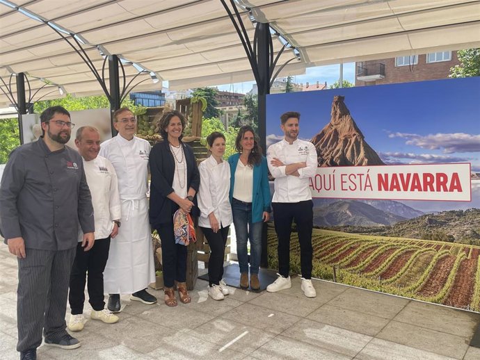 La consejera de Desarrollo Rural y Medio Ambiente, Itziar Gómez, en la presentación en Madrid de la Ruta del Espárrago de Navarra y la Alcachofa de Tudela.