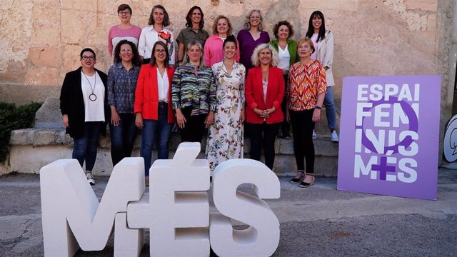 Representantes de MÉS per Mallorca durante el acto de reivindicación del municipalismo feminista