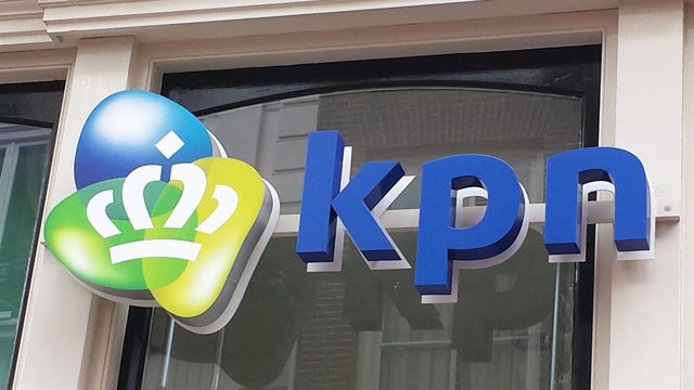Archivo - Logo de KPN