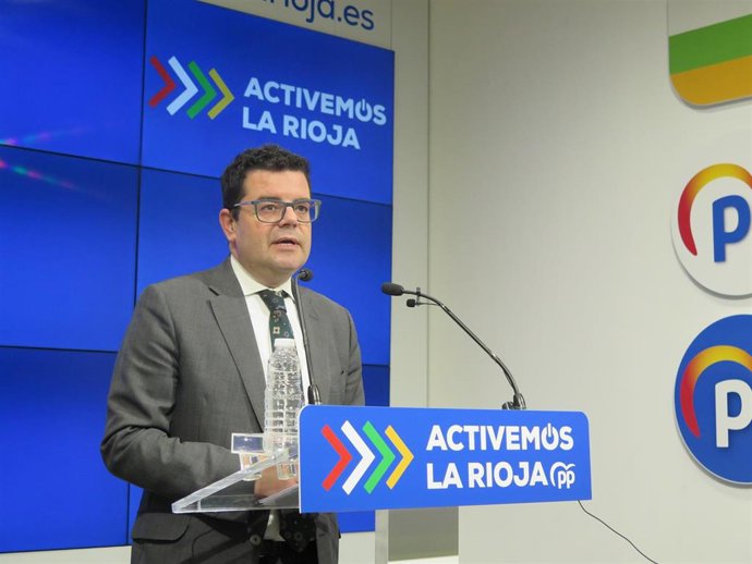 Archivo - El secretario general del PP de La Rioja, Alfonso Domínguez
