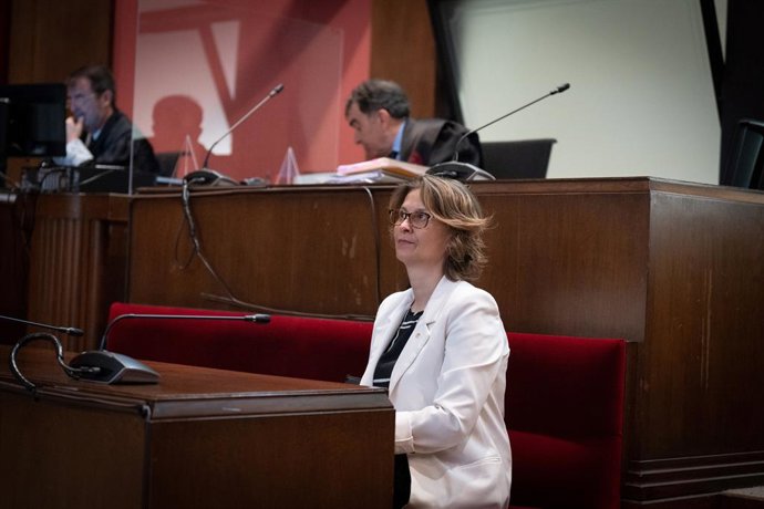 La consellera de Acción Exterior y Unión Europea de la Generalitat, Meritxell Serret, durante un juicio en el Tribunal Superior de Justicia de Catalunya (TSJC), a 29 de marzo de 2023, en Barcelona, Catalunya (España). Serret es juzgada por presunta deso