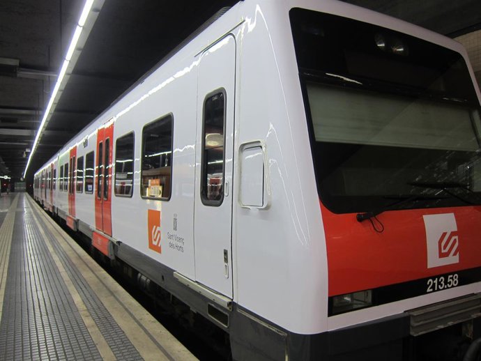 Archivo - Imatge d'arxiu d'un tren d'FGC