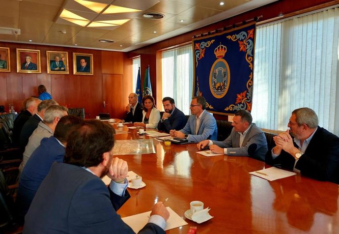 Reunión entre Zona Franca y Cádiz Port.