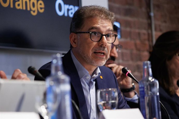 El consejero delegado de Orange España, Ludovic Pech, interviene durante la presentación de los resultados del primer trimestre de Orange España, a 26 de abril de 2023, en Madrid (España).