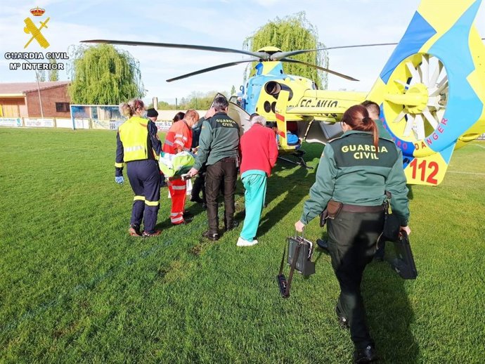 Rescatan a una peregrina tras desvanecerse en un albergue de Carrión de los Condes (Palencia).