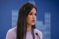 Villacís instalará toldos en los patios de los colegios para hacer frente al calor