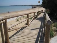 Chipiona (Cádiz) no instalará las duchas y lavapiés de sus playas para combatir la sequía
