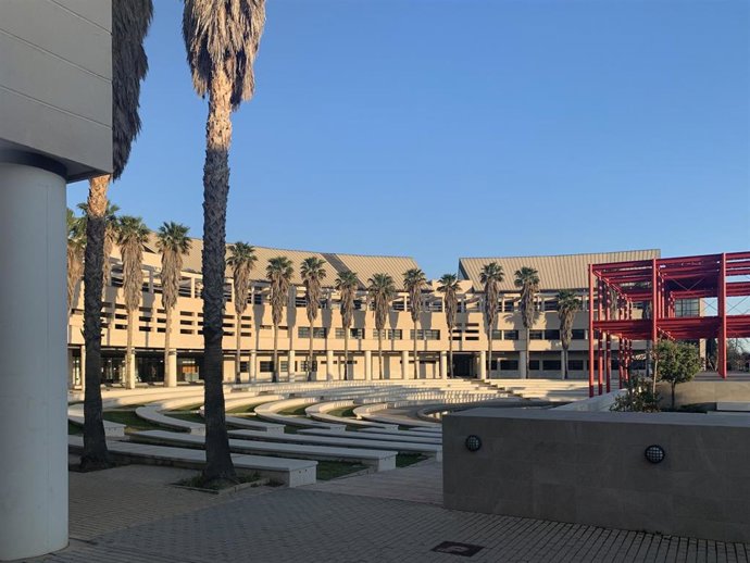 Archivo - Campus de la Universidad de Alicante.