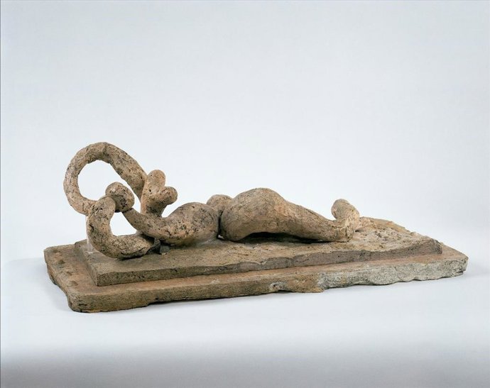 Escultura 'Bañista tendida' de Picasso