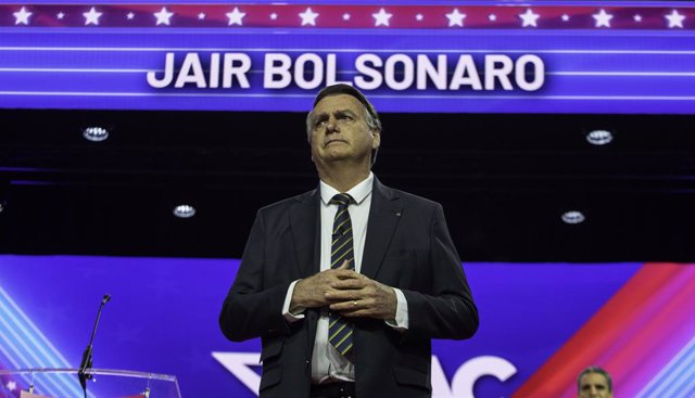 Archivo - March 4, 2023, National Harbor, Maryland, USA: March 4, 2023, National Harbor, MD: Former Brazilian president Jair Bolsonaro speaks at CPAC-DC, an annual gathering of conservative donors and political activists in the Washington D.C. area.