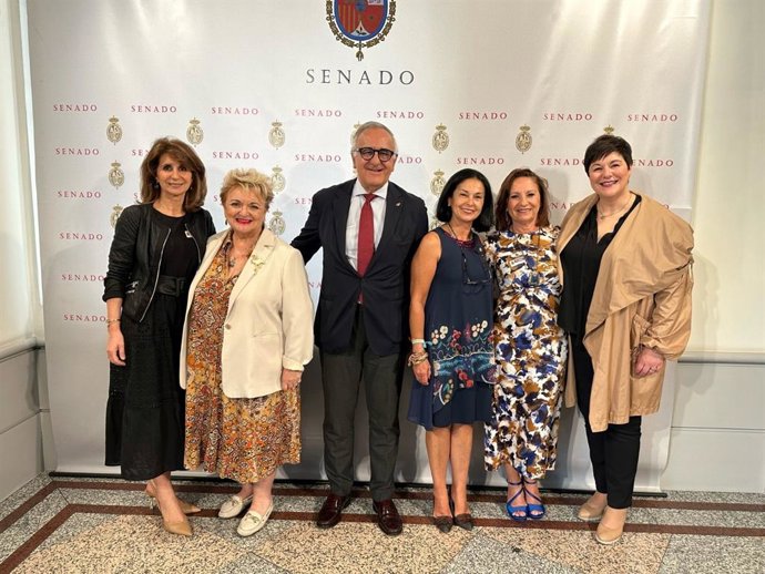 El senador del PAR, Clemente Sánchez-Garnica.