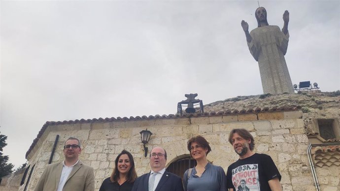 Miquel Iceta visita Palencia para conocer parte del patrimonio de la capital