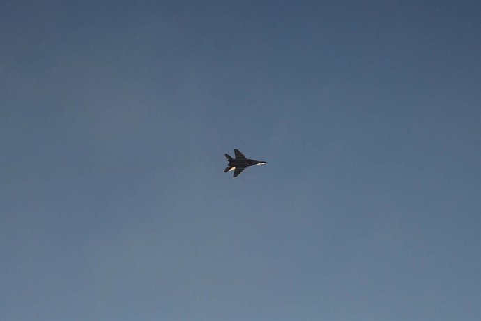 Archivo - March 20, 2023, Kyiv, Donetsk, Ukraine: A MiG-29 of the Ukrainian Air-force flies over the Donetsk region of Ukraine. In recent days, Poland has pledged to give Ukraine 4 more MiG-29 jets to help the fight against Russia.