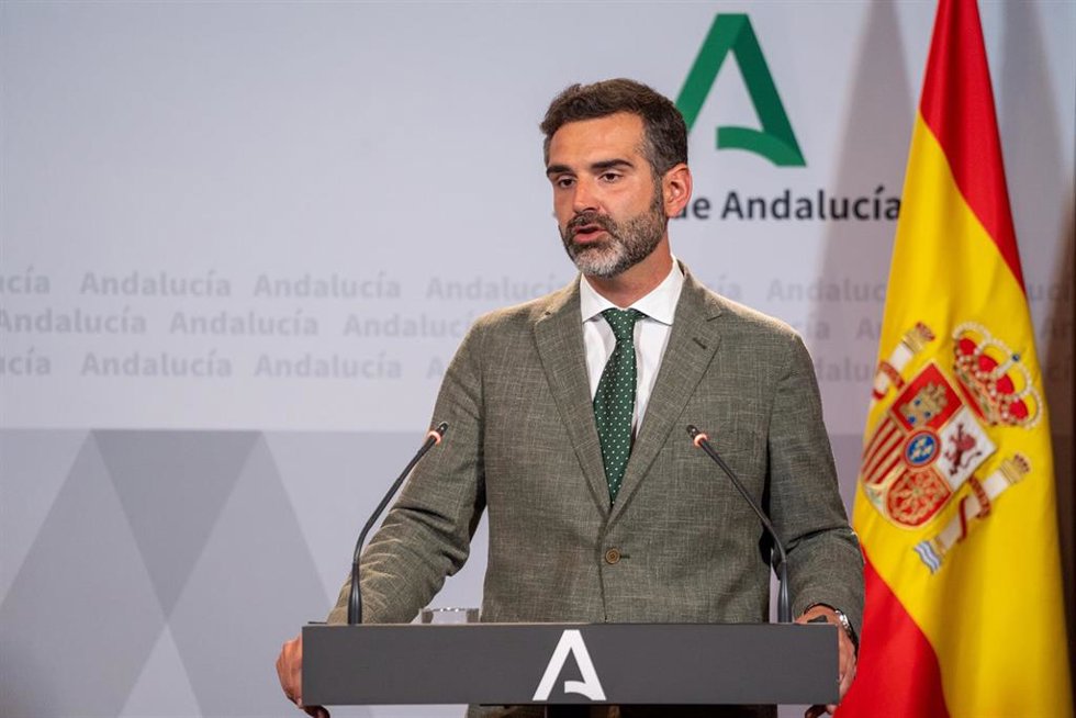 El consejero de Sostenibilidad, Medio Ambiente y Economía Azul y portavoz del Gobierno andaluz, Ramón Fernández Pacheco, en una foto de archivo.