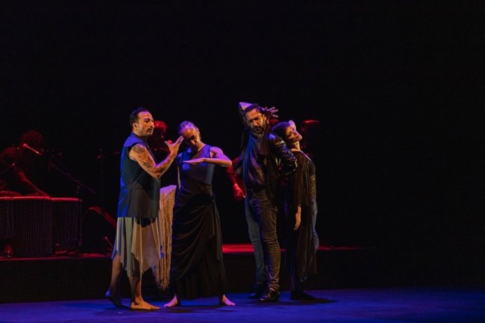 Un momento de '#Queoscurezca'.