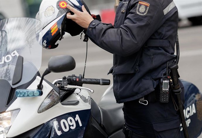 Archivo - Recursos de Policía Nacional, agente, agentes, policía, policías, Unidad de Prevención y Reacción (UPR), moto, motos, policías en moto, policías en motos