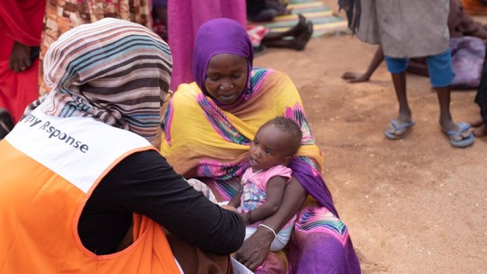 Atención de World Vision para tratar la desnutrición en Sudán