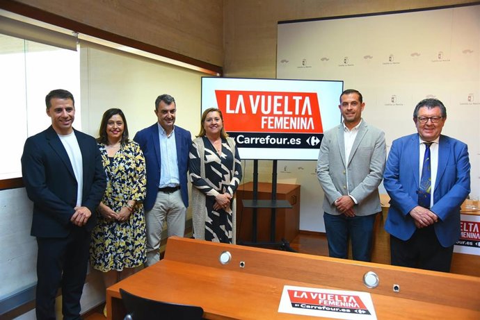 Presentación de la Vuelta Ciclista Femenina de 2023 por C-LM.