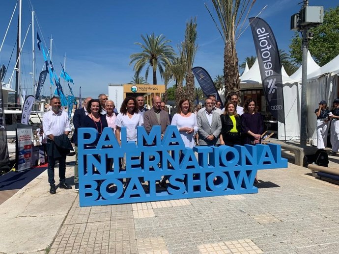 Archivo - La presidenta del Govern, Francina Armengol, durante su intervención en la inauguración de la feria náutica 'Palma International Boat Show'