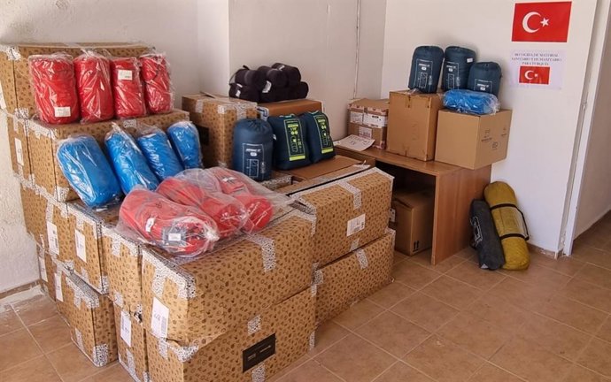 Marbella dona material a Turquía en el punto habilitado en el Palacio de Ferias y Congresos.