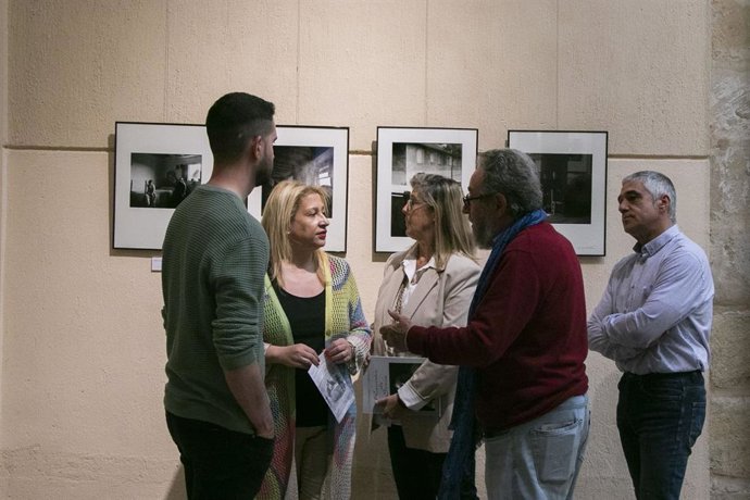 Inauguración de la exposición dedicada a Lafuente Caloto.