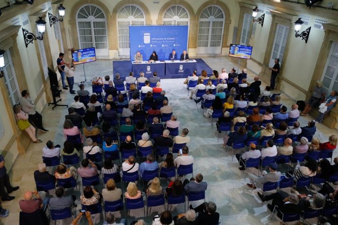 Presentación de la colección 'Historia de Almería'.