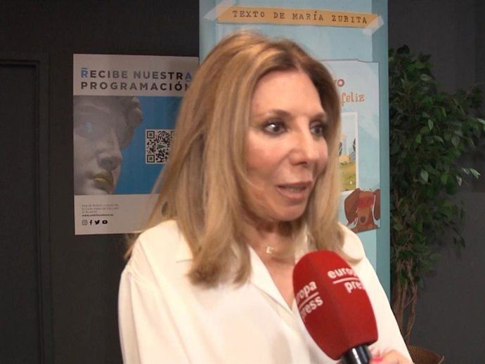 MARIBEL YÉBENES EN LA PRESENTACIÓN DEL LIBRO DE MARÍA ZURITA, 'MI MAMÁ Y YO SOMOS UNA FAMILIA FELIZ'