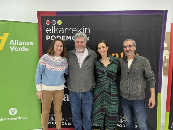 López de Uralde cierra la candidatura de Elkarrekin Podemos en Gasteiz