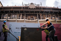 Desalojado el Mercado de San Miguel en la capital por riesgo estructural por unas obras