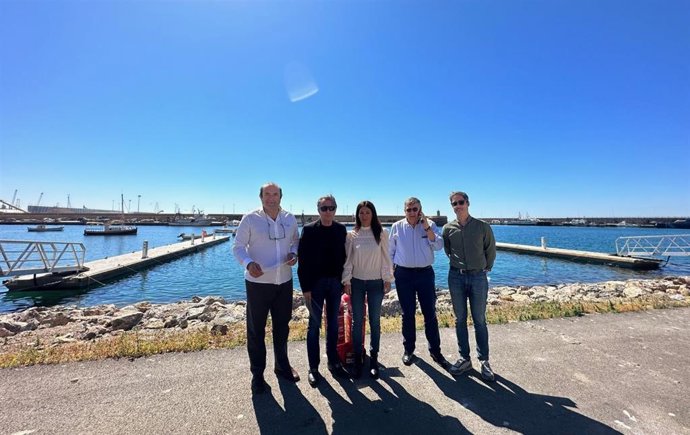 José Rosales (Dylan Marinas), Antonio Bayo, Rosario Soto, José Manuel Sánchez del Águila (APA) y Miguel Ángel Martín (Zofre SLP)