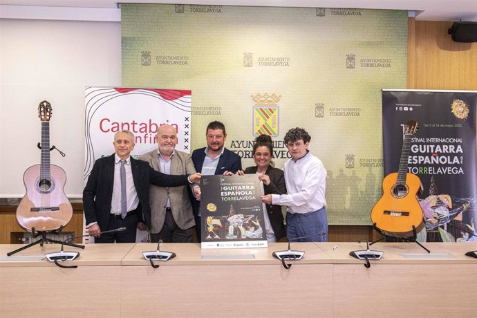 Presentación del I Festival Internacional de Guitarra Española de Torrelavega
