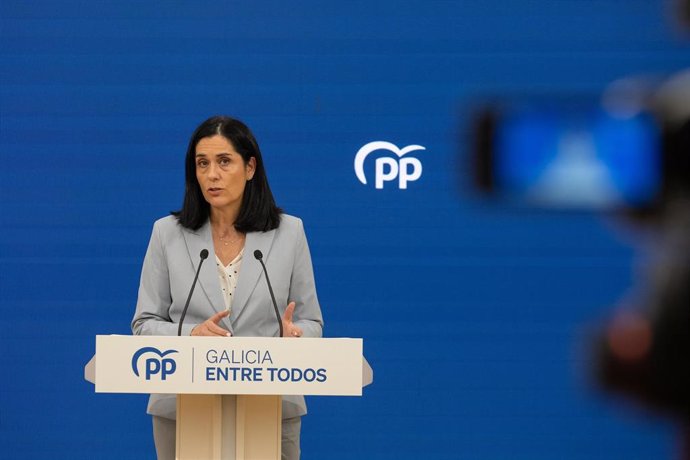 Foto arquivo da secretaria xeral do PPdeG, Paula Prado, en rolda de prensa.