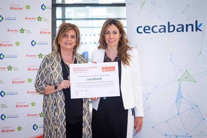 Cecabank recibe el sello Empresa Socialmente Responsable de mano de la Fundación Alares