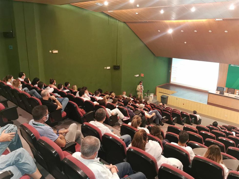 Nota De Prensa El Hospital Costa Del Sol Muestra Las Últimas Novedades Sobre Viruela Del Mono En Una Ponencia Enmarcada En El 30 Aniversario