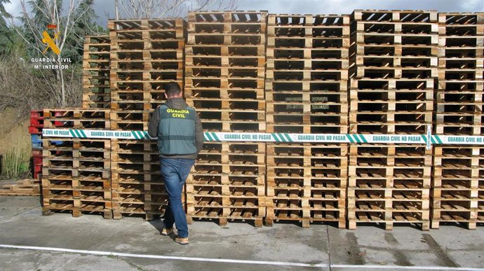 Pallets intervenidos en la operación Drevoos.