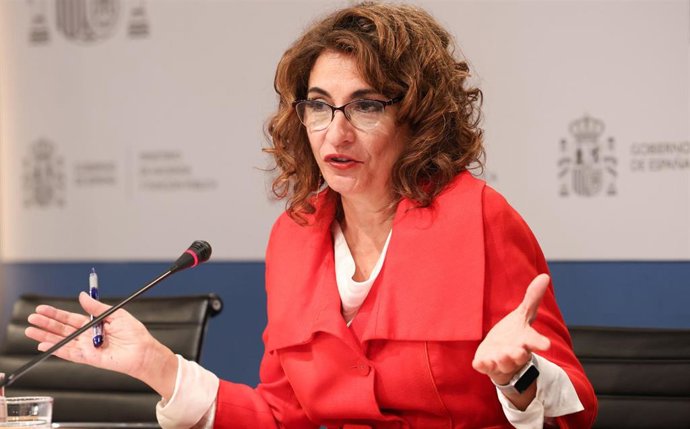 La ministra de Hacienda y Función Pública, María Jesús Montero.