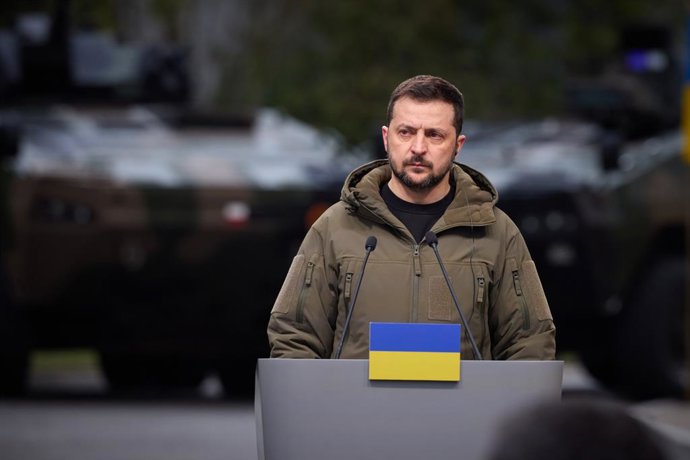 HANDOUT - 05 April 2023, Poland, Warsaw: Ukrainian President Volodymyr Zelensky (L) speaks during a press conference with Prime Minister of Poland Mateusz Morawiecki (Not Pictured). Photo: -/Ukrainian Presidency/dpa - ATTENTION: editorial use only and o