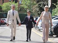 José Ortega Cano y Ana María Aldón reaparecen juntos en la comunión de su hijo, marcada por grandes ausencias