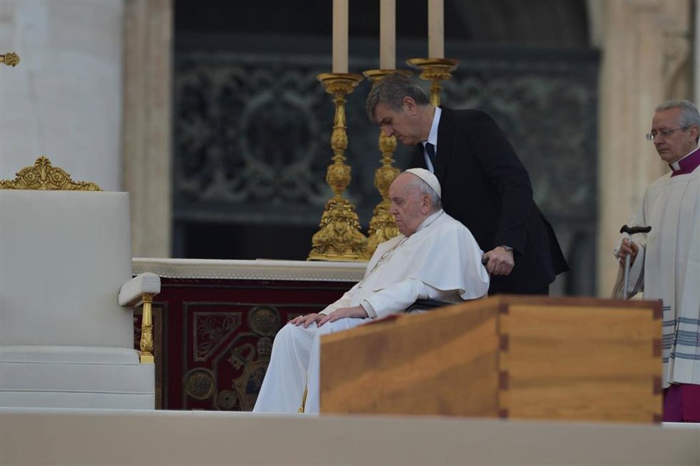 Archivo - El papa Francisco.