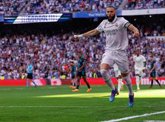 Foto: Un Real Madrid de vaivenes doblega al Almería