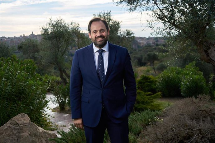 El presidente del PP de C-LM, Paco Núñez, en una entrevista con Europa Press