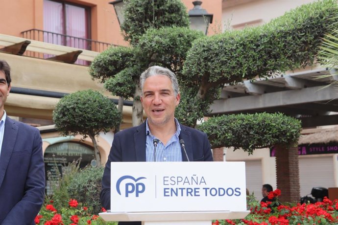El coordinador general del Partido Popular, Elías Bendodo, en Coín (Málaga)