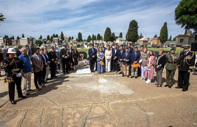 El Ayuntamiento de Huelva y la Asociación William Martin homenajean el 80 aniversario de la aparición de  Hombre que nunca existió